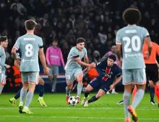 乐鱼体育app-巴黎主场作战，击败拜仁晋级