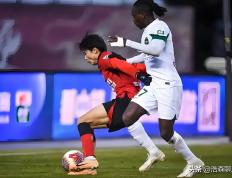 乐鱼 vip 注册-包含创纪录！中超联赛比赛掀起高潮的词条