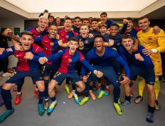 乐鱼官网-包含巴塞罗那客场战胜AC米兰，拿下关键胜利的词条