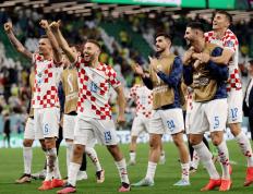 乐鱼官网-巴西队战胜克罗地亚，欧国联资格赛首战告捷