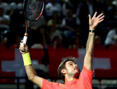 乐鱼app-包含英国网球队横扫德国网球队，瓦林卡爆发神勇的词条