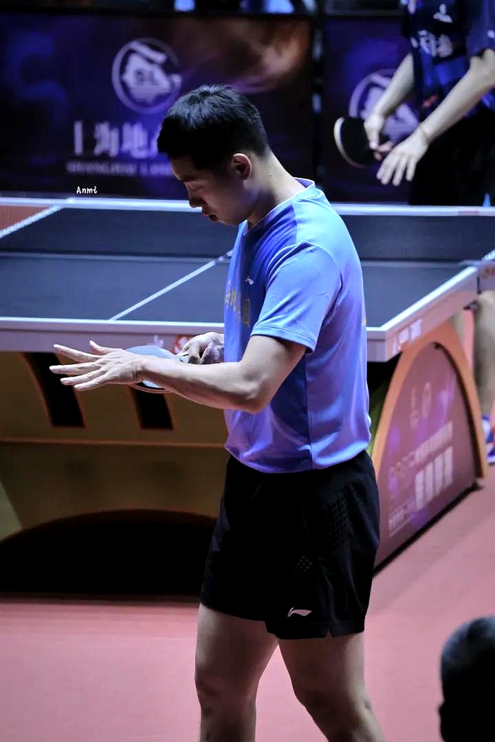 乐鱼体育-奥地利乒乓球队鏖战德国乒乓球队,许昕完成帽子戏法